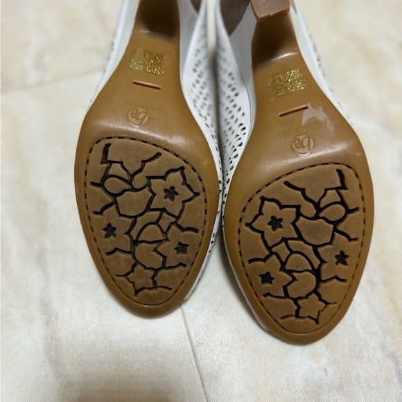 BLONDO leather grey peep toe heels (size 7) - Picture 2 of 6